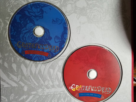 The Grateful Dead : Grateful Dead Scrapbook: Deluxe Edition Book (Box, Ltd, Num, 64  + DVD-V, Comp, Liv + CD, Int)