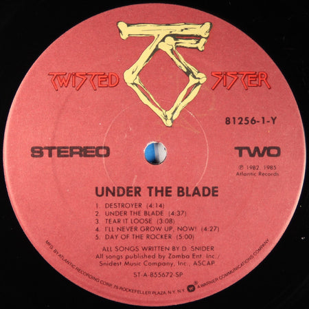 Twisted Sister : Under The Blade (LP, Album, RE, Rem)