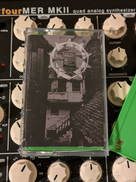 Concrete Moon / Upaharaka : Split (Cass, C30)