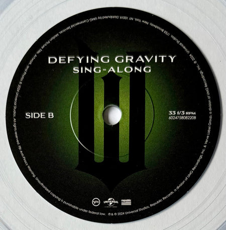 Cynthia Erivo Ft. Ariana Grande : Defying Gravity (7", Single, Ltd, Cle)