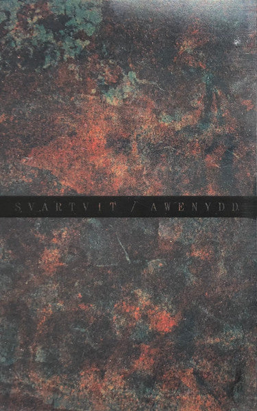 Svartvit / awenydd : Svartvit / awenydd (Cass, c50)