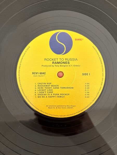 Ramones : Rocket to Russia (LP, Album, RE)