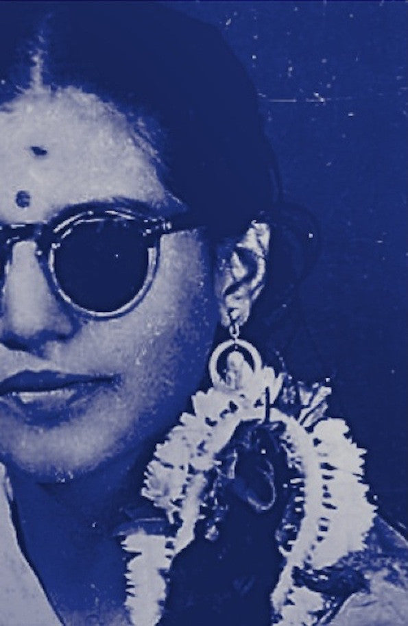 Dressed In Streams : The Search For Blood (Cass, Ltd)