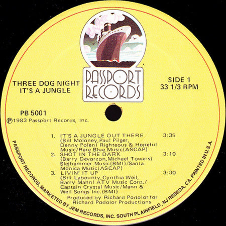 Three Dog Night : It's A Jungle (LP, Album, Hub)