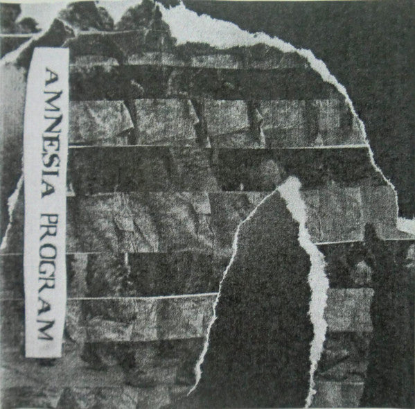Muck (4) : Concealed In The Ashes Of Enemies (Cass, Album, Ltd, C34)