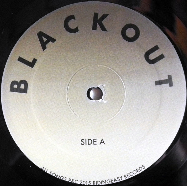 Blackout (37) : Blackout (LP, Album)