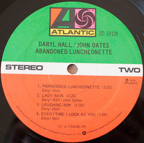 Daryl Hall & John Oates : Abandoned Luncheonette (LP, Album, RE, PR)
