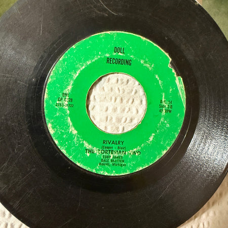 The Tortesian Two : Lonely Wind / Rivalry (7")