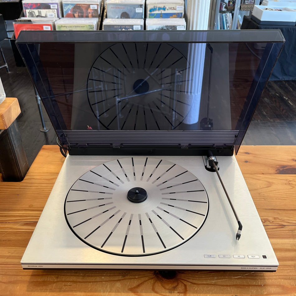Bang & Olufsen Beogram 2000 turntable