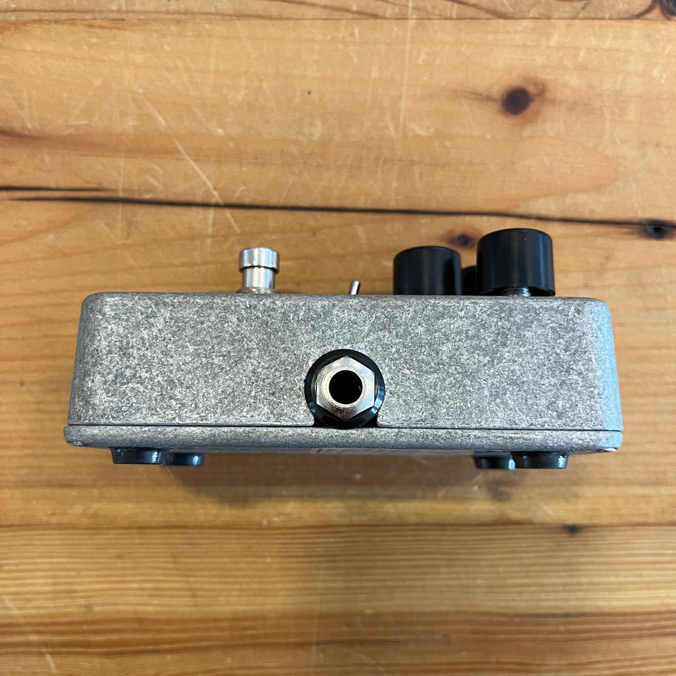 Electro-Harmonix Memory Toy Delay/Chorus pedal