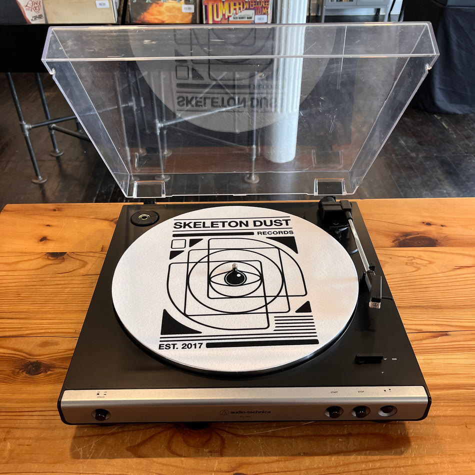 Audio Technica LP-60X turntable